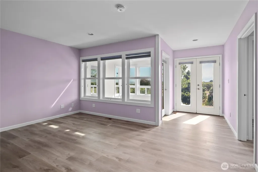 697 Olympic View Drive Coupeville WA 98239