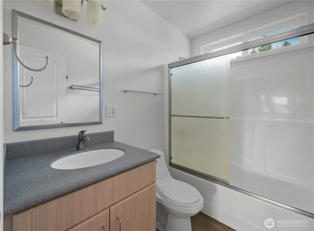 697 Olympic View Drive Coupeville WA 98239