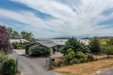 697 Olympic View Drive Coupeville WA 98239