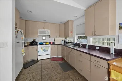 697 Olympic View Drive Coupeville WA 98239