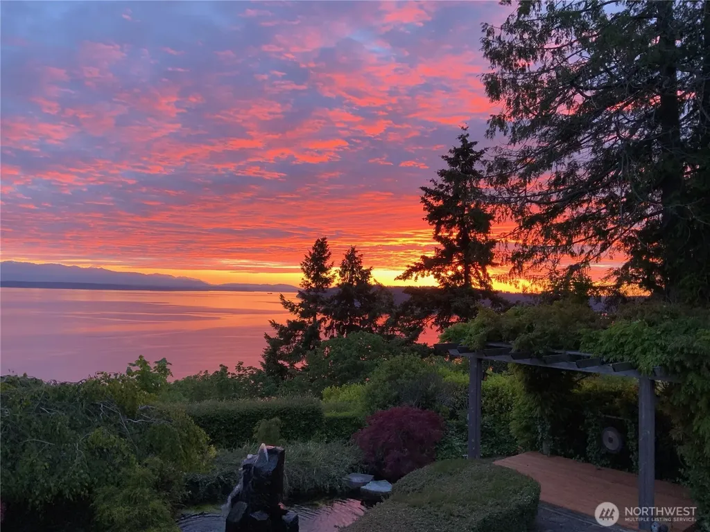 11912 Marine View Drive Edmonds WA 98026