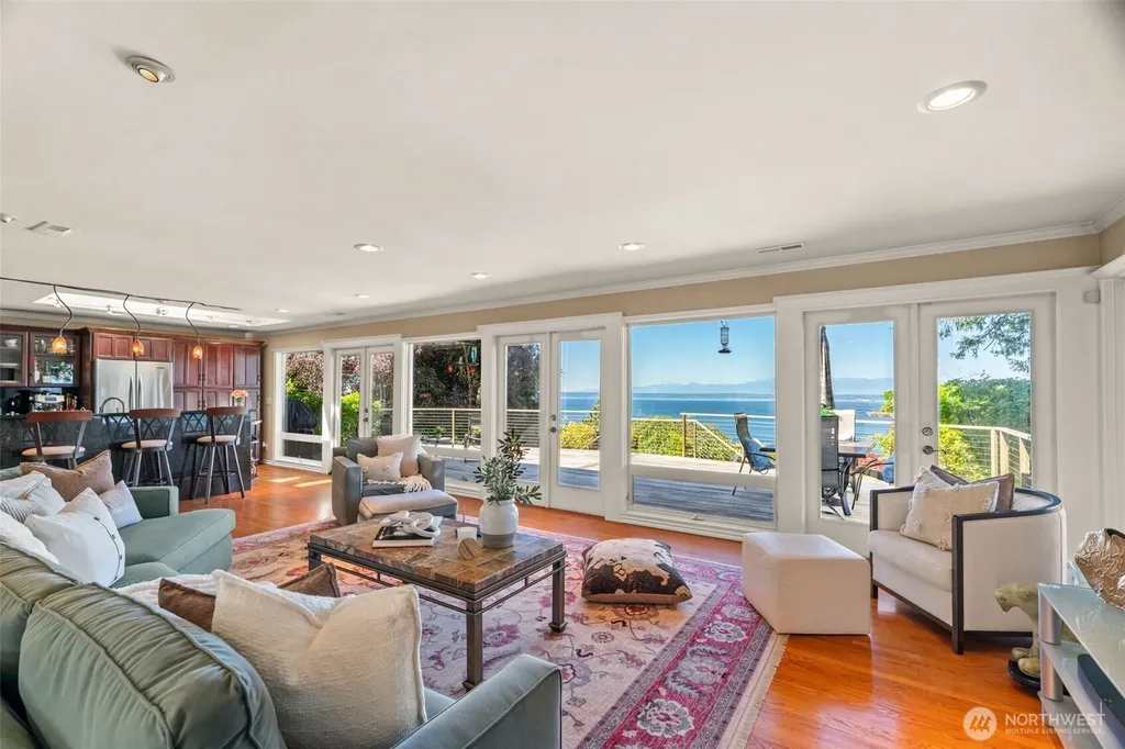 11912 Marine View Drive Edmonds WA 98026