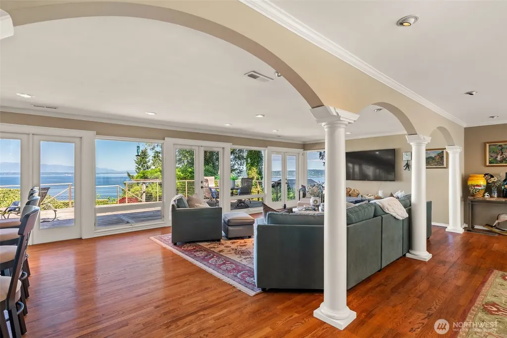 11912 Marine View Drive Edmonds WA 98026