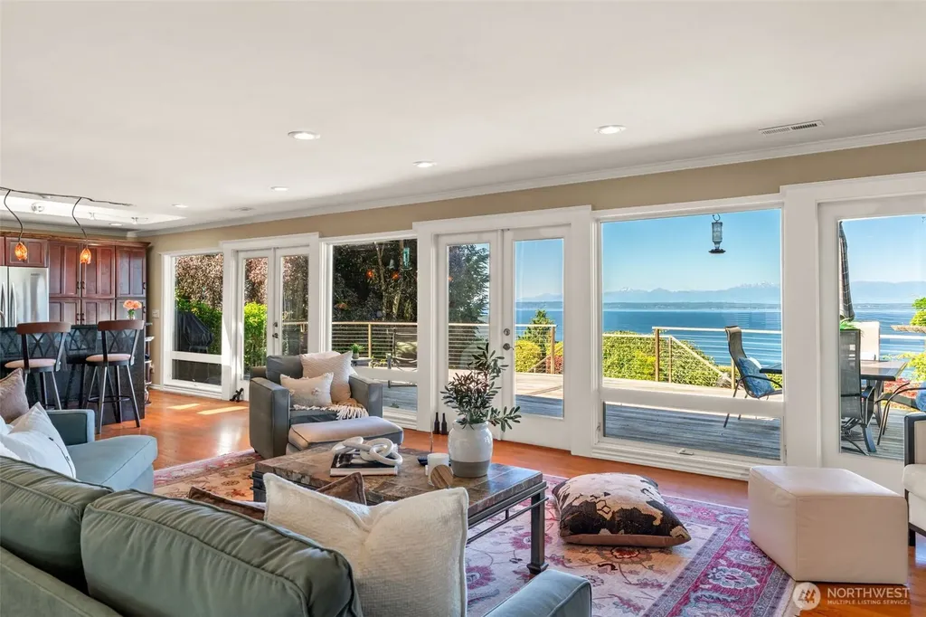 11912 Marine View Drive Edmonds WA 98026