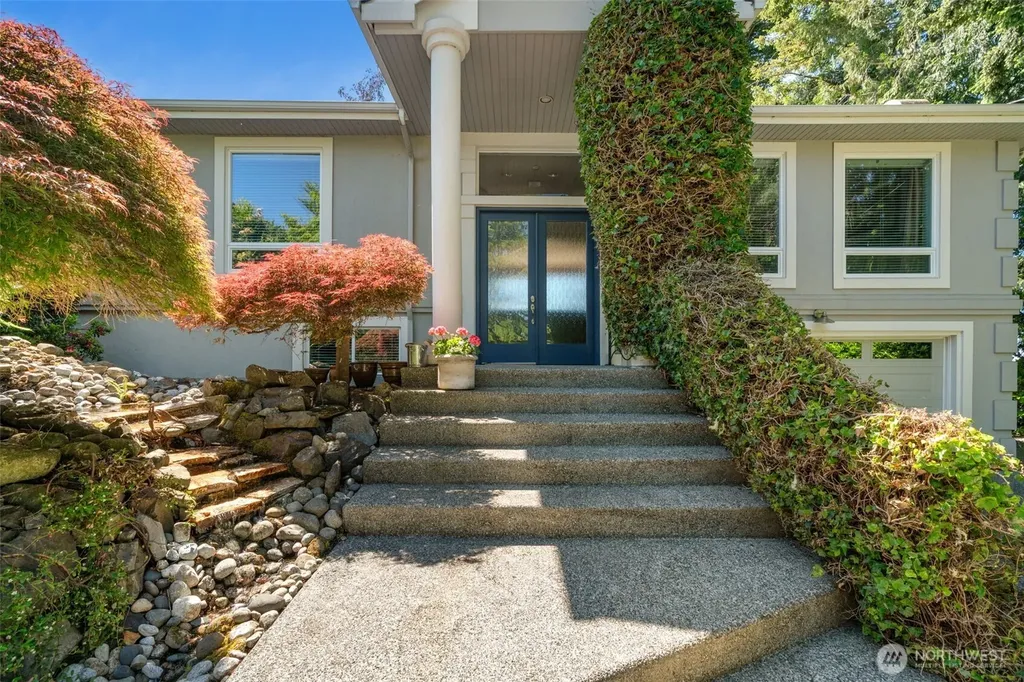 11912 Marine View Drive Edmonds WA 98026