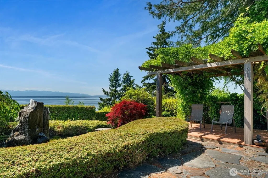 11912 Marine View Drive Edmonds WA 98026