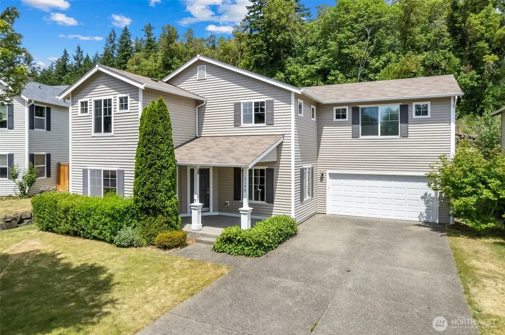 1190 Swan Loop Dupont WA 98327