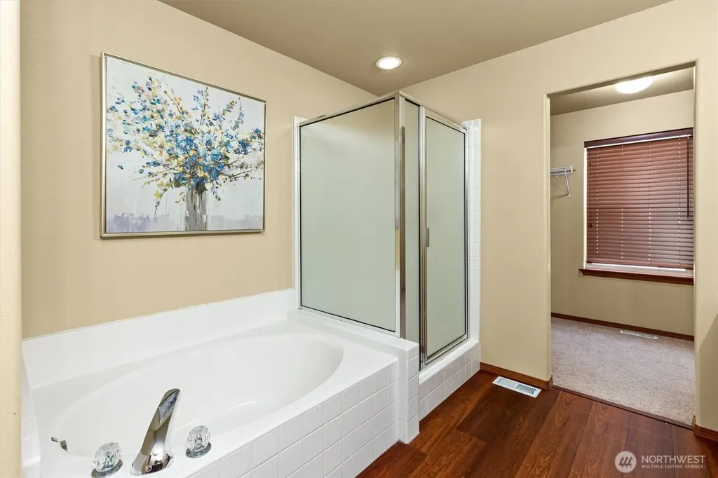 1190 Swan Loop Dupont WA 98327