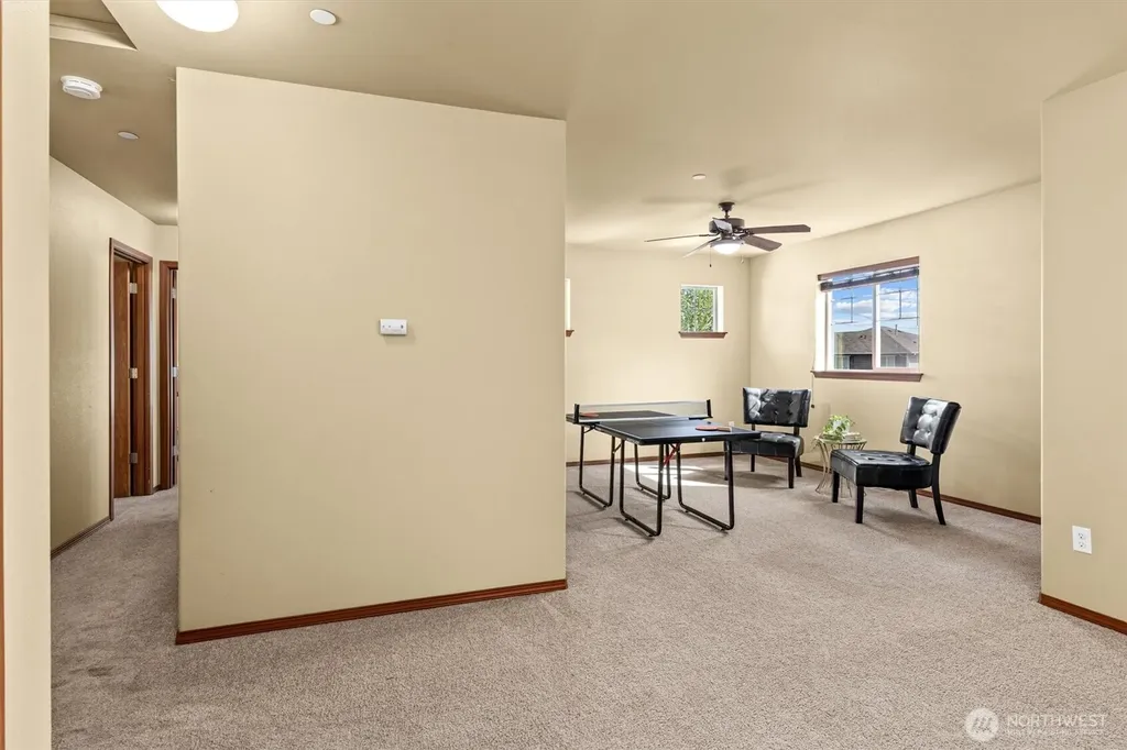 1190 Swan Loop Dupont WA 98327