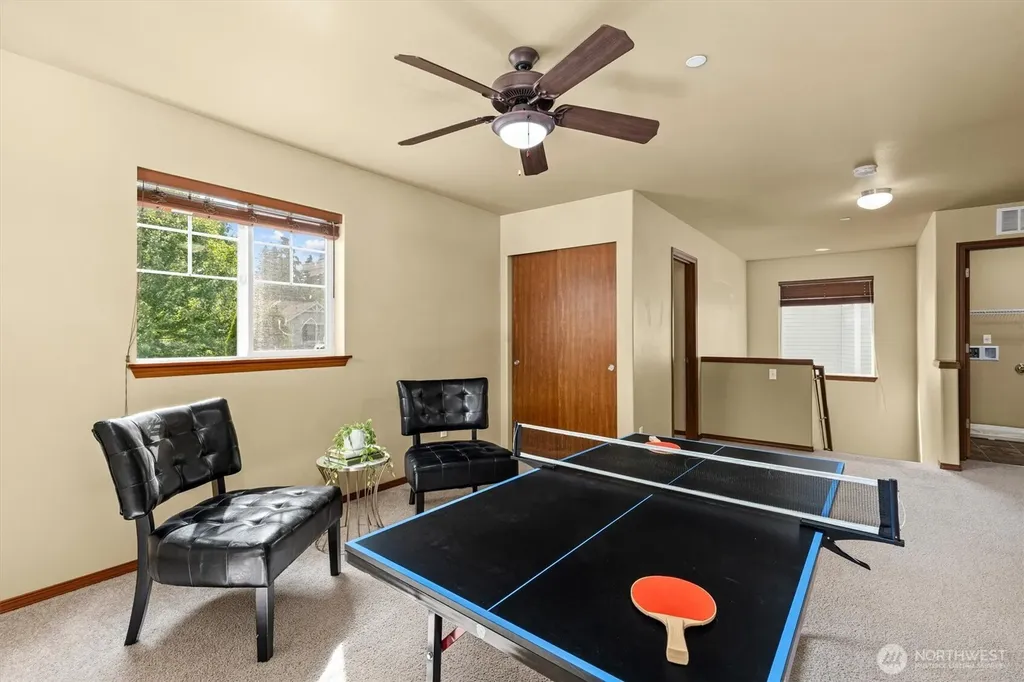 1190 Swan Loop Dupont WA 98327