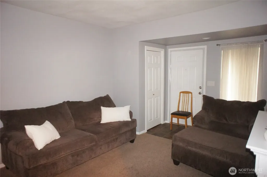 5305 3rd Avenue Everett WA 98203