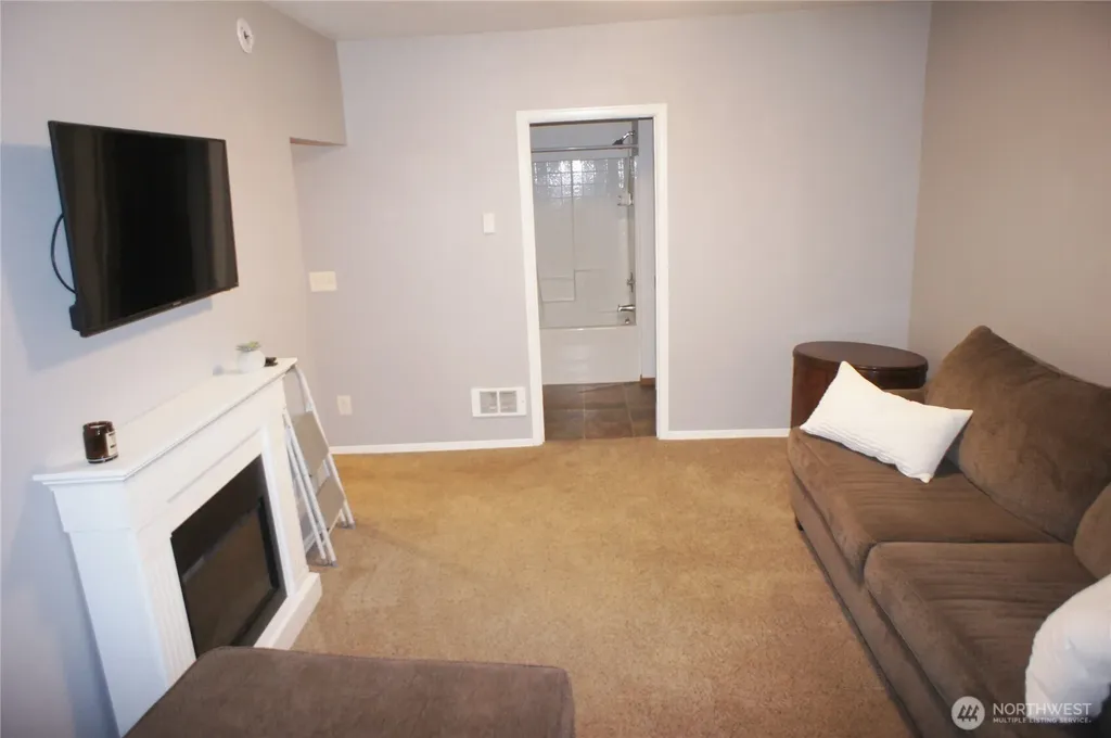 5305 3rd Avenue Everett WA 98203