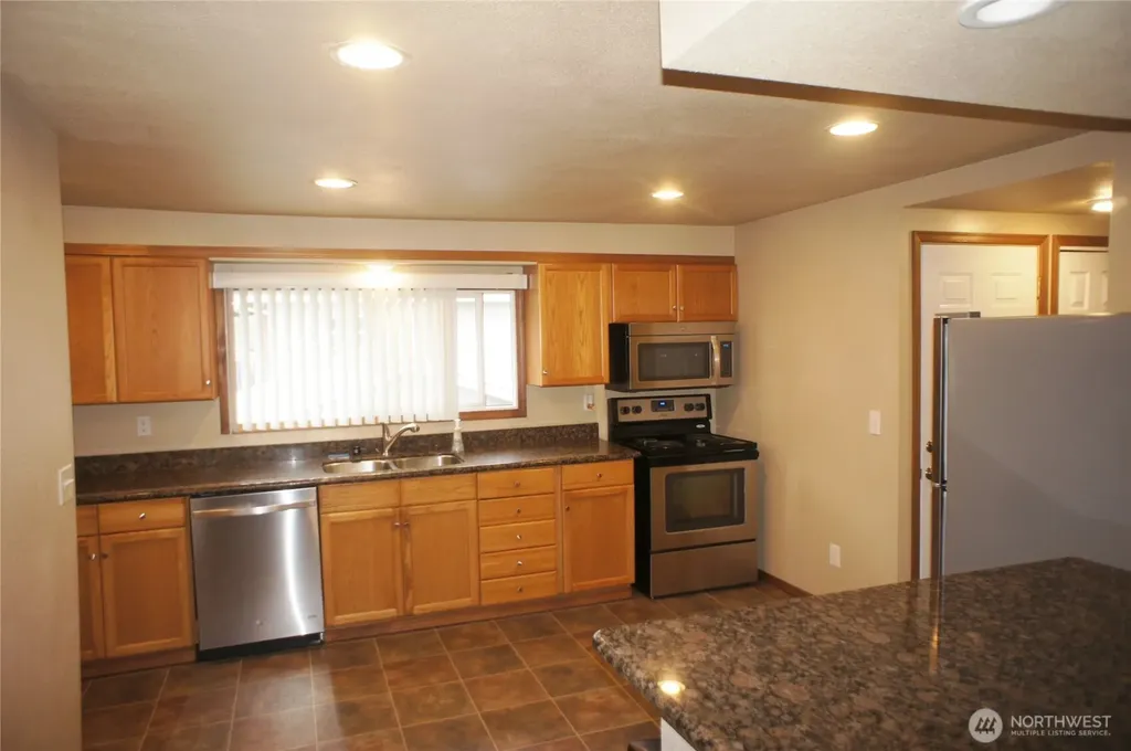5305 3rd Avenue Everett WA 98203