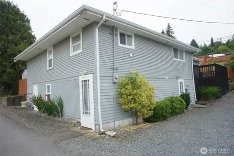 5305 3rd Avenue Everett WA 98203