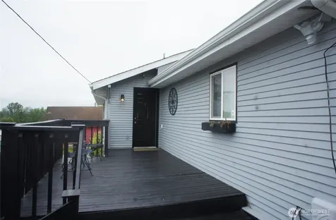 5305 3rd Avenue Everett WA 98203