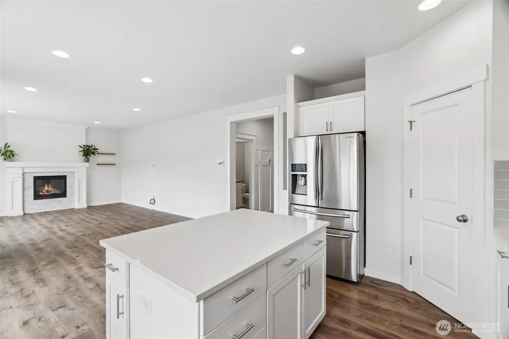 6813 Sweetgum Avenue NE Lacey WA 98516