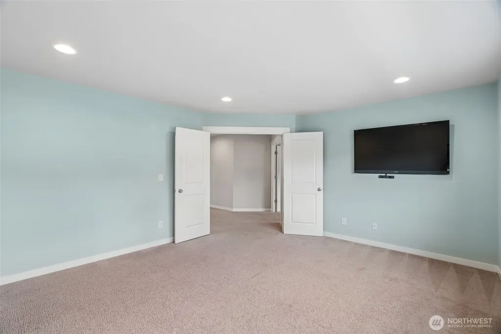 6813 Sweetgum Avenue NE Lacey WA 98516