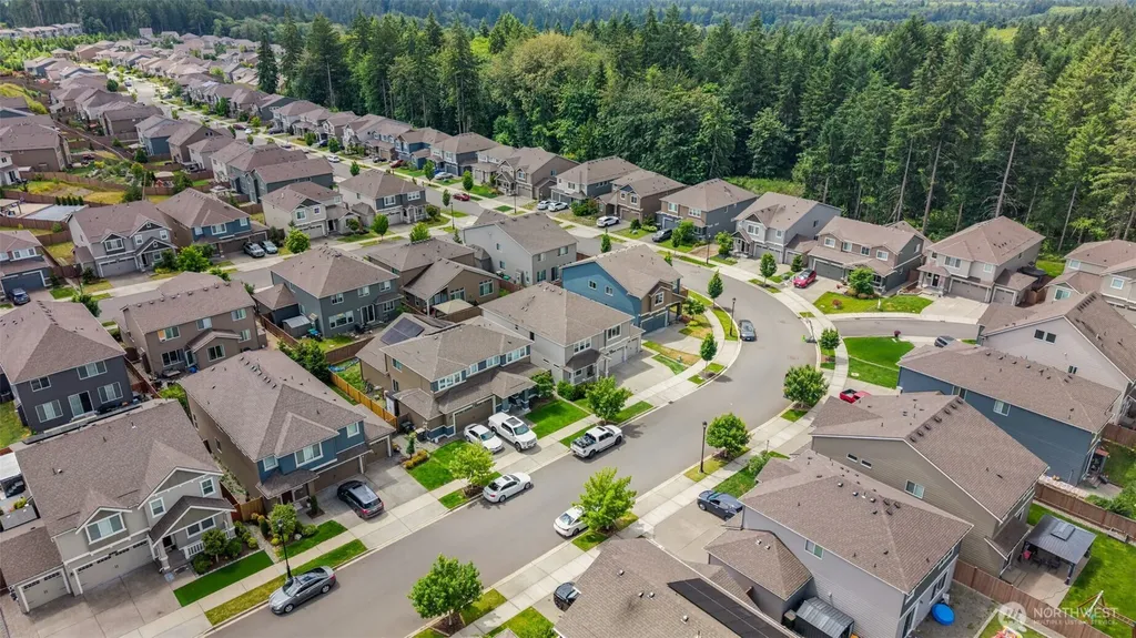 6813 Sweetgum Avenue NE Lacey WA 98516