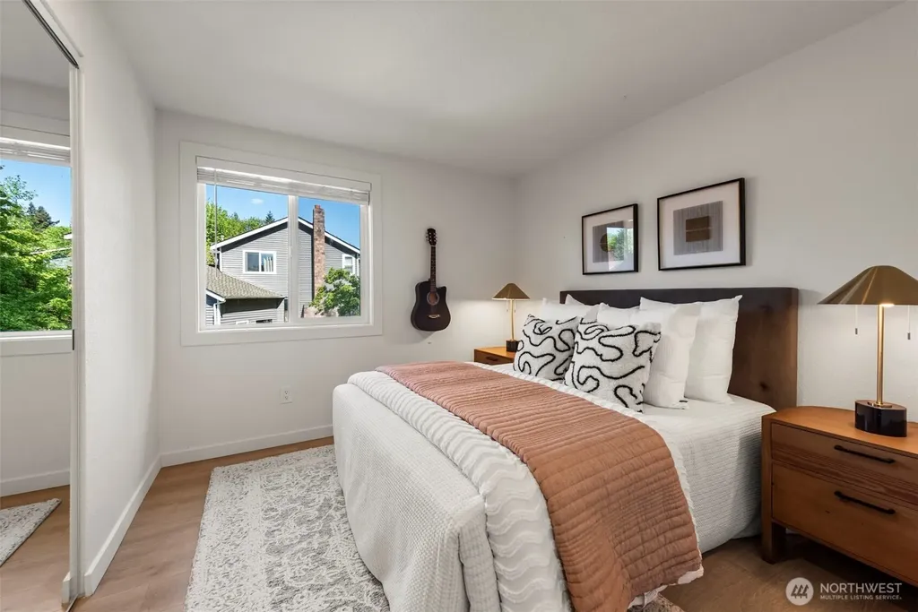 14824 104th Avenue NE Bothell WA 98011