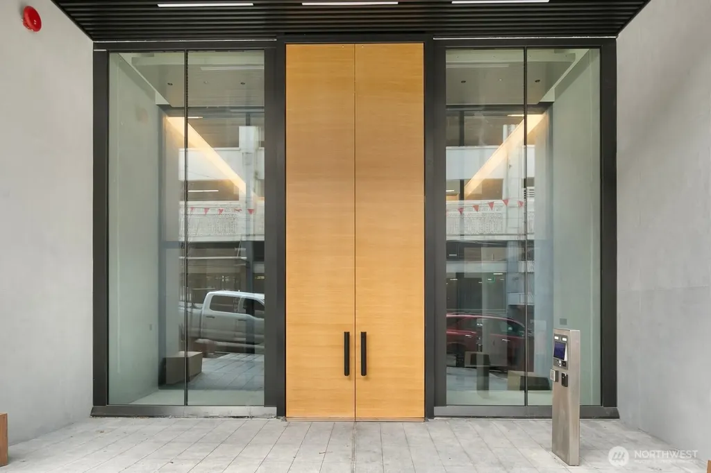 300 Virginia Street Seattle WA 98121