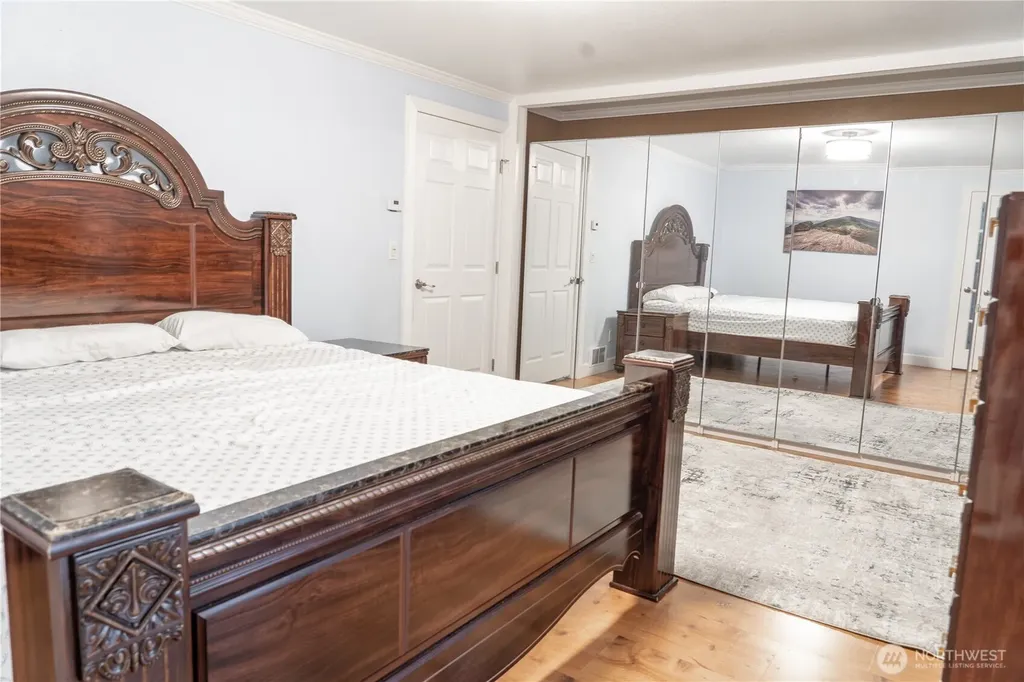 2420 166th Place SE Bothell WA 98012