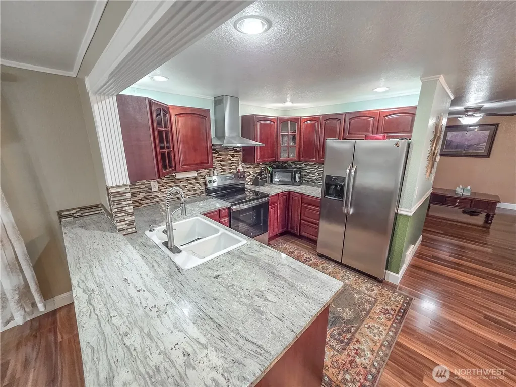 2420 166th Place SE Bothell WA 98012