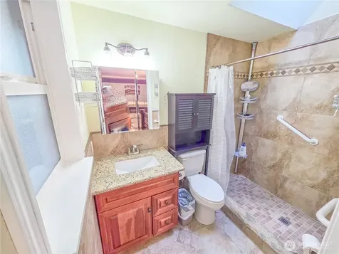 2420 166th Place SE Bothell WA 98012