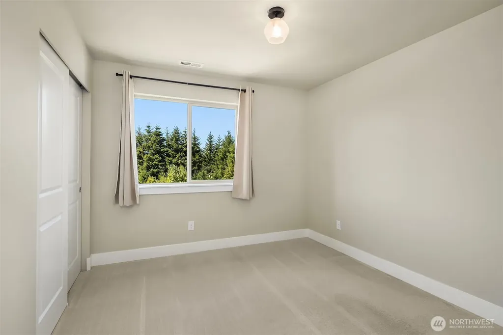 14012 12th Place W Lynnwood WA 98087