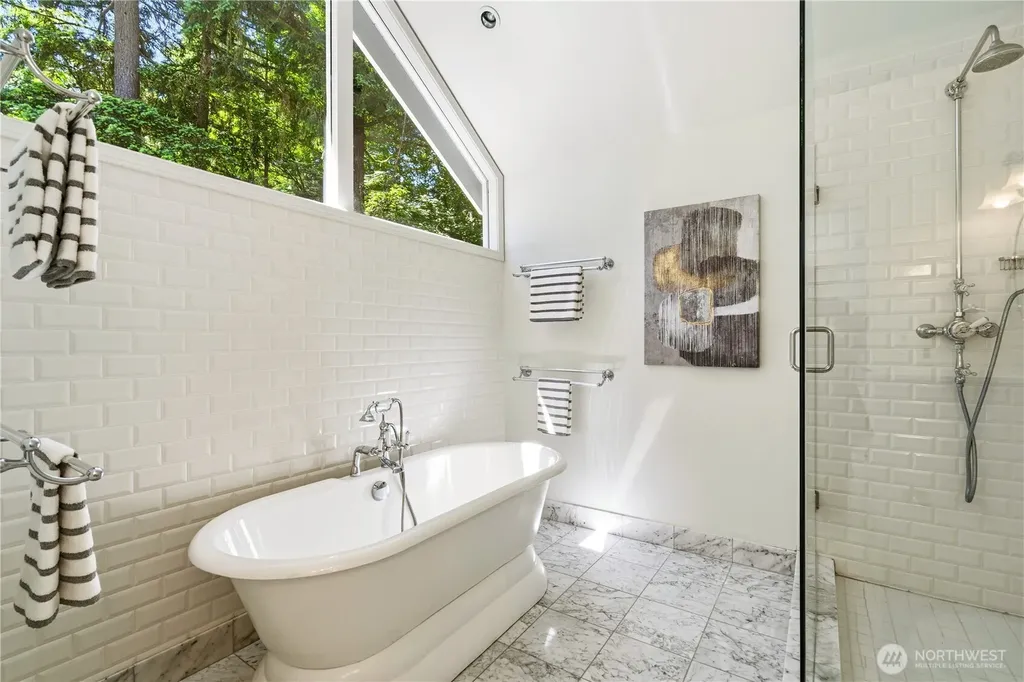 13555 NE 54th Place Bellevue WA 98005