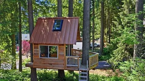 13555 NE 54th Place Bellevue WA 98005