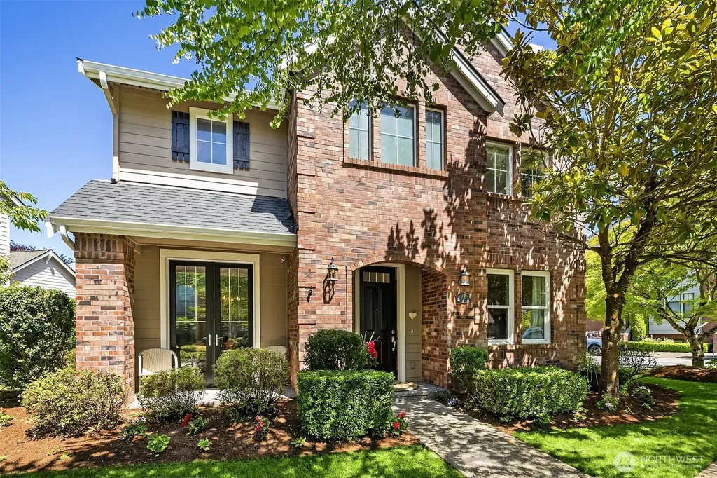 1714 11th Avenue NE Issaquah WA 98029