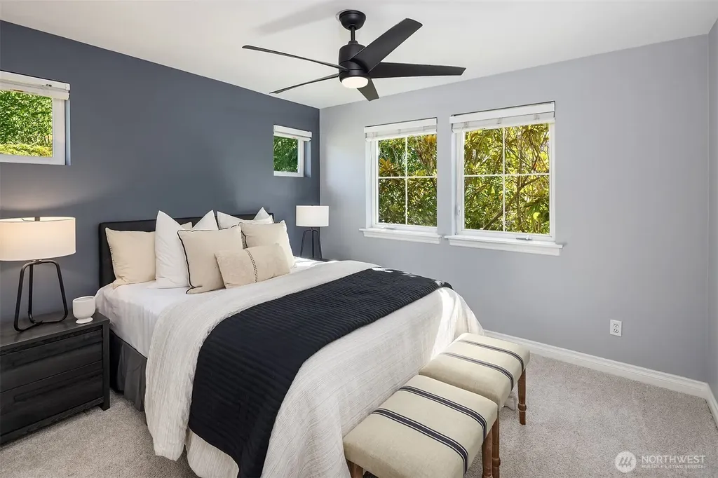 1714 11th Avenue NE Issaquah WA 98029