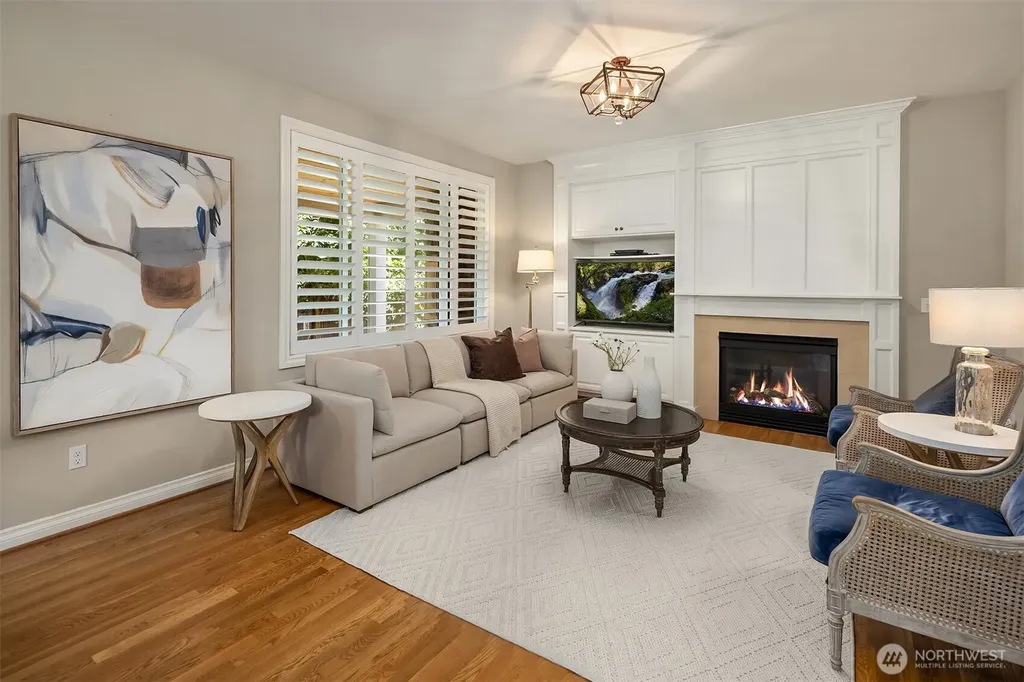 1714 11th Avenue NE Issaquah WA 98029