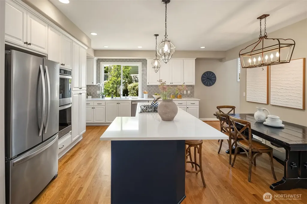 1714 11th Avenue NE Issaquah WA 98029
