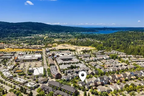 1714 11th Avenue NE Issaquah WA 98029