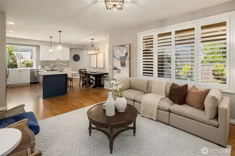 1714 11th Avenue NE Issaquah WA 98029