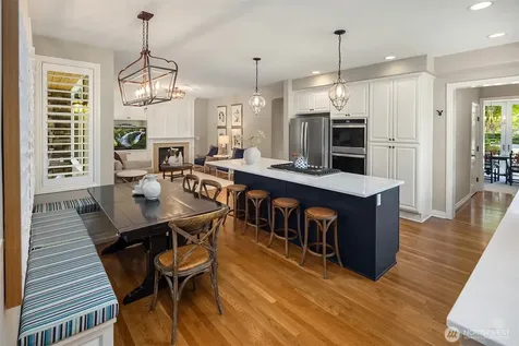 1714 11th Avenue NE Issaquah WA 98029