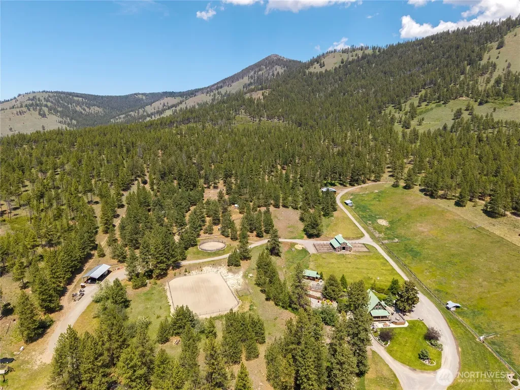1765 Tunk Creek Road Riverside WA 98849
