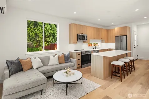 9010 5th Avenue S Seattle WA 98108
