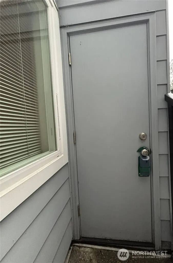 8515 244th Street SW Edmonds WA 98026