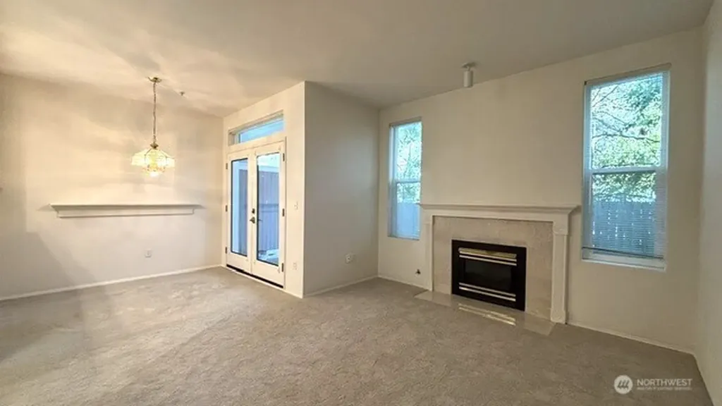 8515 244th Street SW Edmonds WA 98026