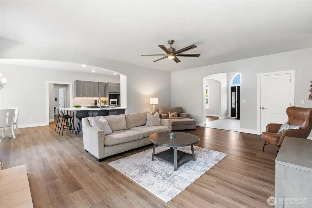 448 Island Green Way Lynden WA 98264