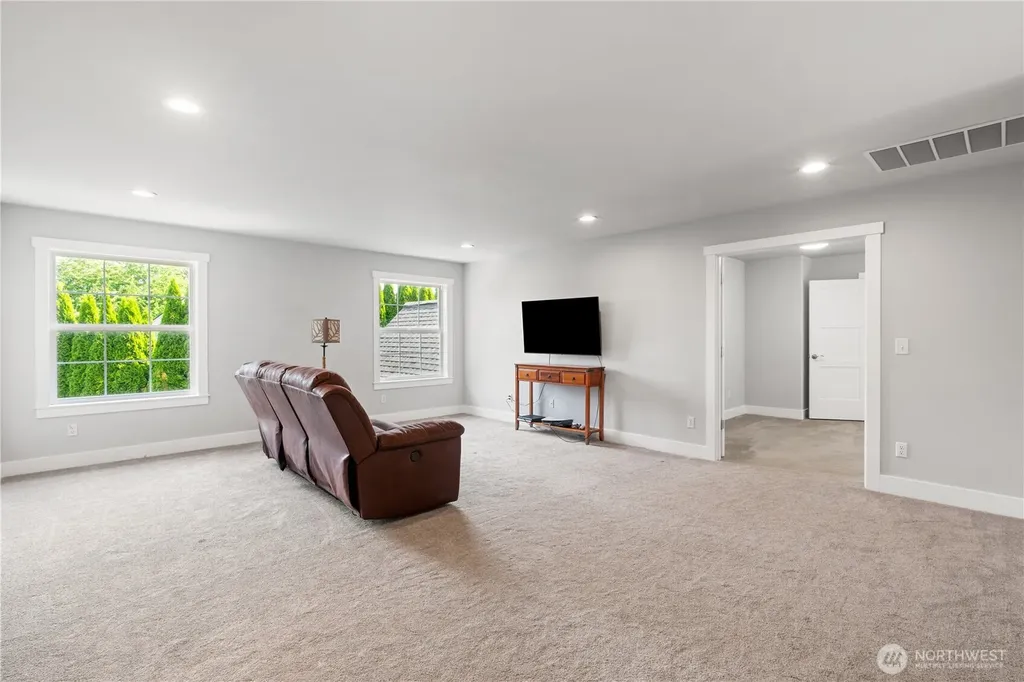 448 Island Green Way Lynden WA 98264