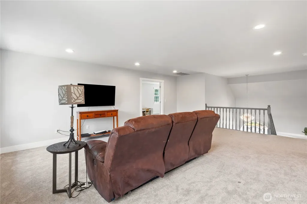 448 Island Green Way Lynden WA 98264