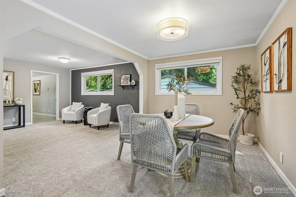 1515 213th Place SW Lynnwood WA 98036