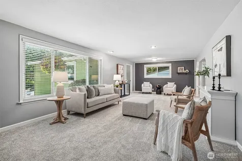 1515 213th Place SW Lynnwood WA 98036