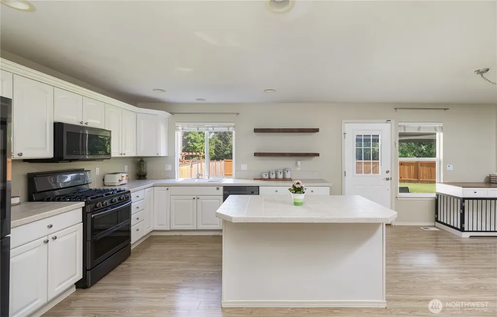 14333 47th Drive SE Snohomish WA 98296