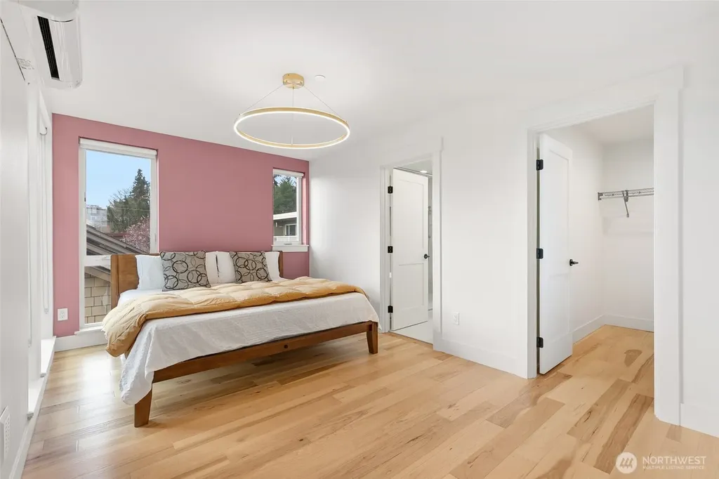 408 Aloha Street Seattle WA 98109