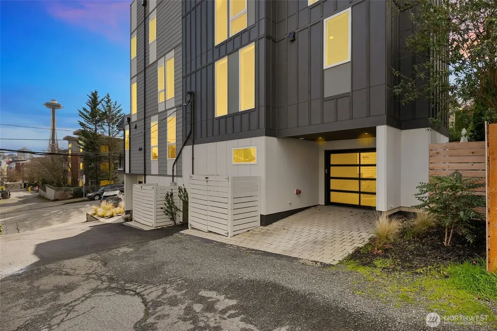 408 Aloha Street Seattle WA 98109