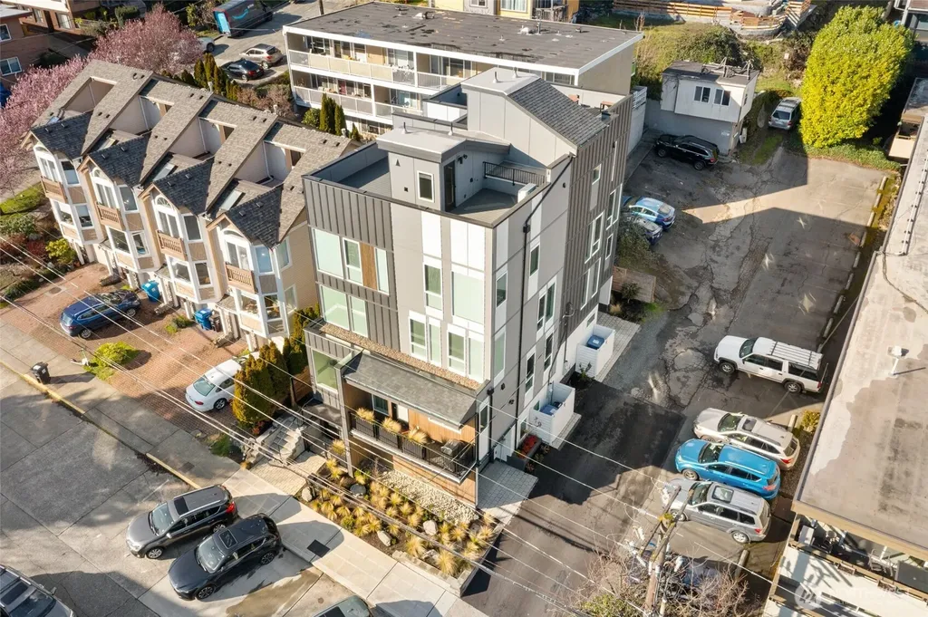408 Aloha Street Seattle WA 98109